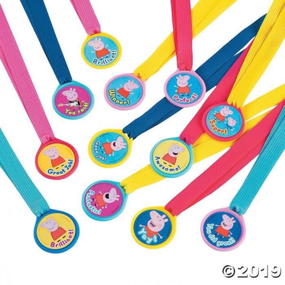 BRAND NEW sealed peppa pig award medals 12 per pack (party favors 13inch length)